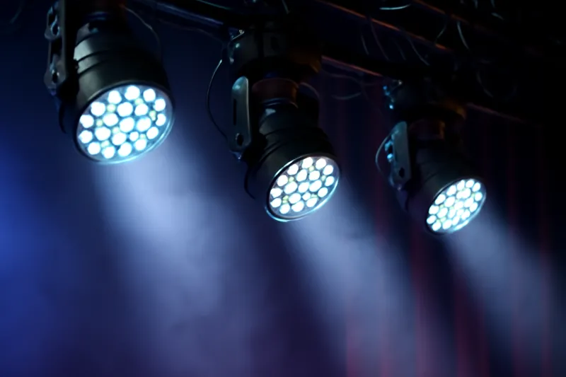 découvrez quelle ampoule led consomme le moins d'énergie pour optimiser votre éclairage tout en réduisant votre facture d'électricité.